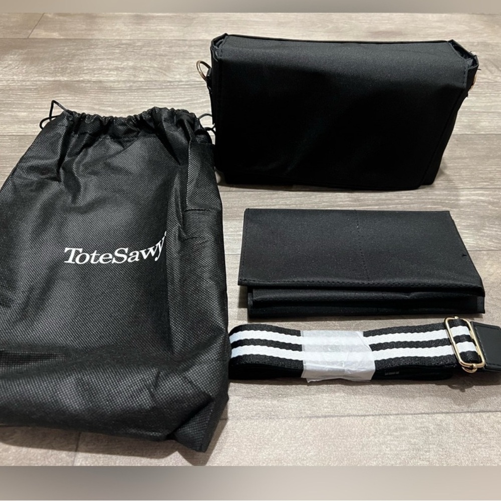 Tote Savvy Mini Crossbody Diaper Bag